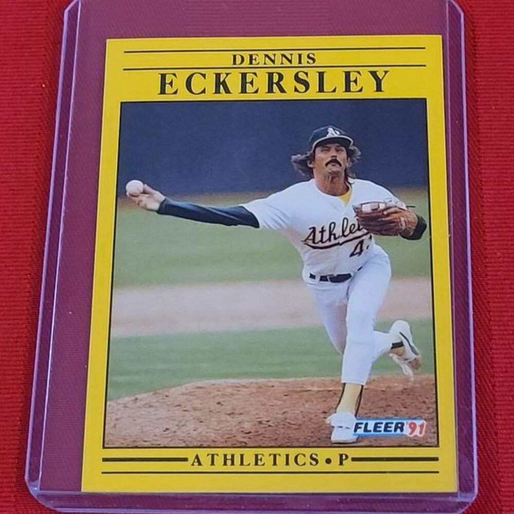 1991 FLEER, DENNIS ECKERSLEY BASEBALL CARD!!!